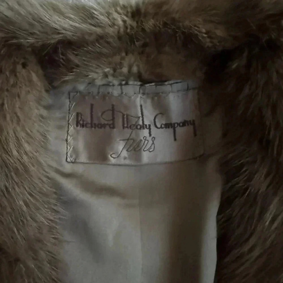 Vintage 1950s Richard Healy Company Genuine Fur Coat/Jacket - Picture 4 of 12